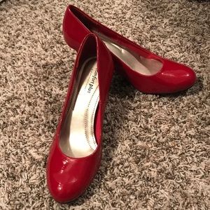 Red Pumps